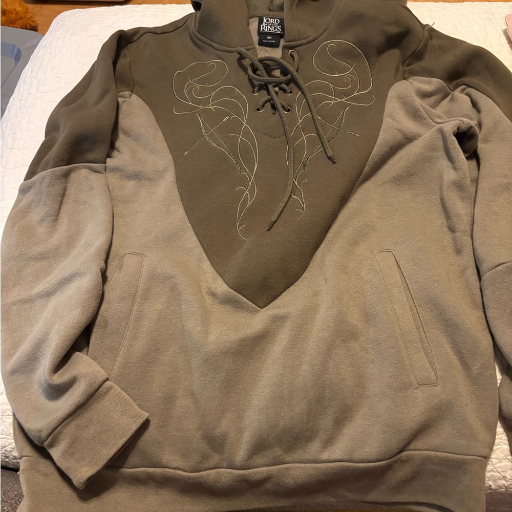 The Lord of the Rings Olive & Khaki Lace-Up Pullover Hoodie